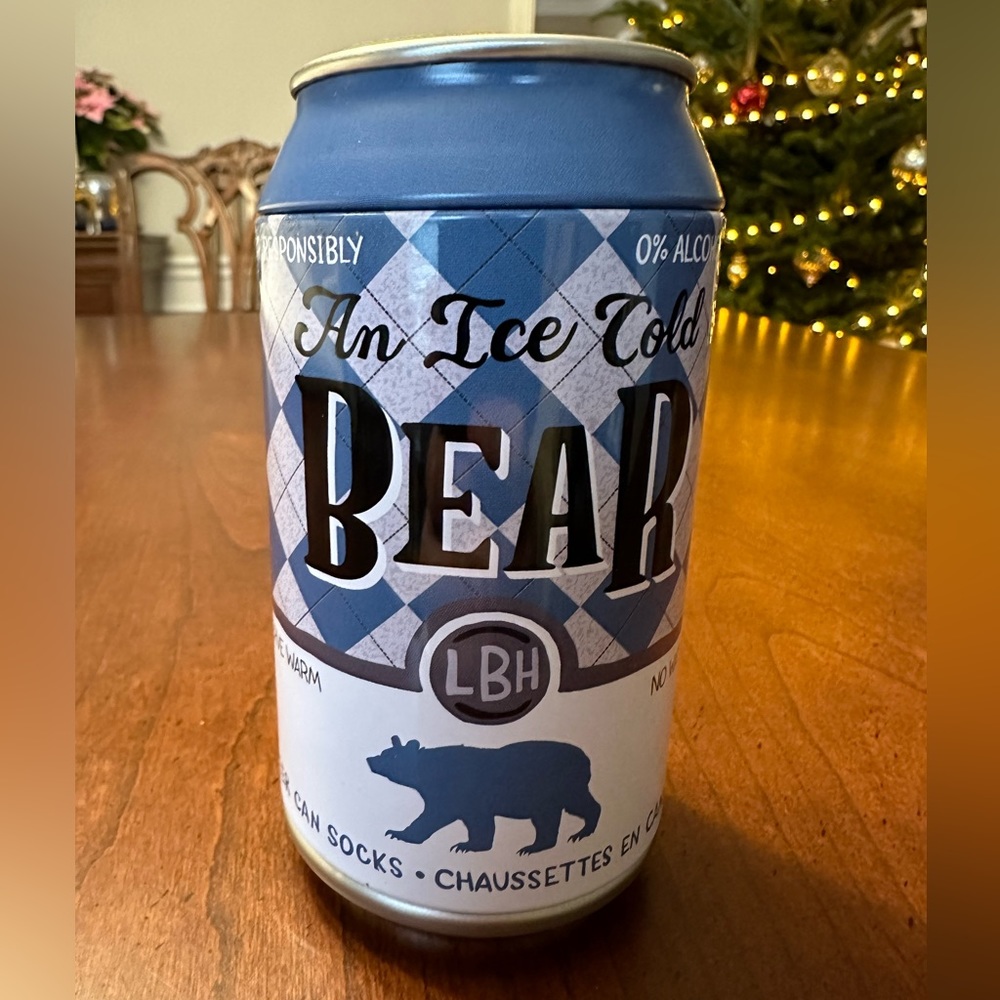 An Ice Cold Bear Men’s Argyle Blue Socks Brand New in Can